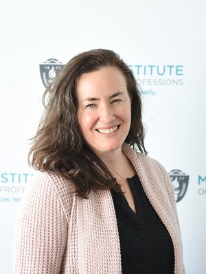 profile photo of laura
