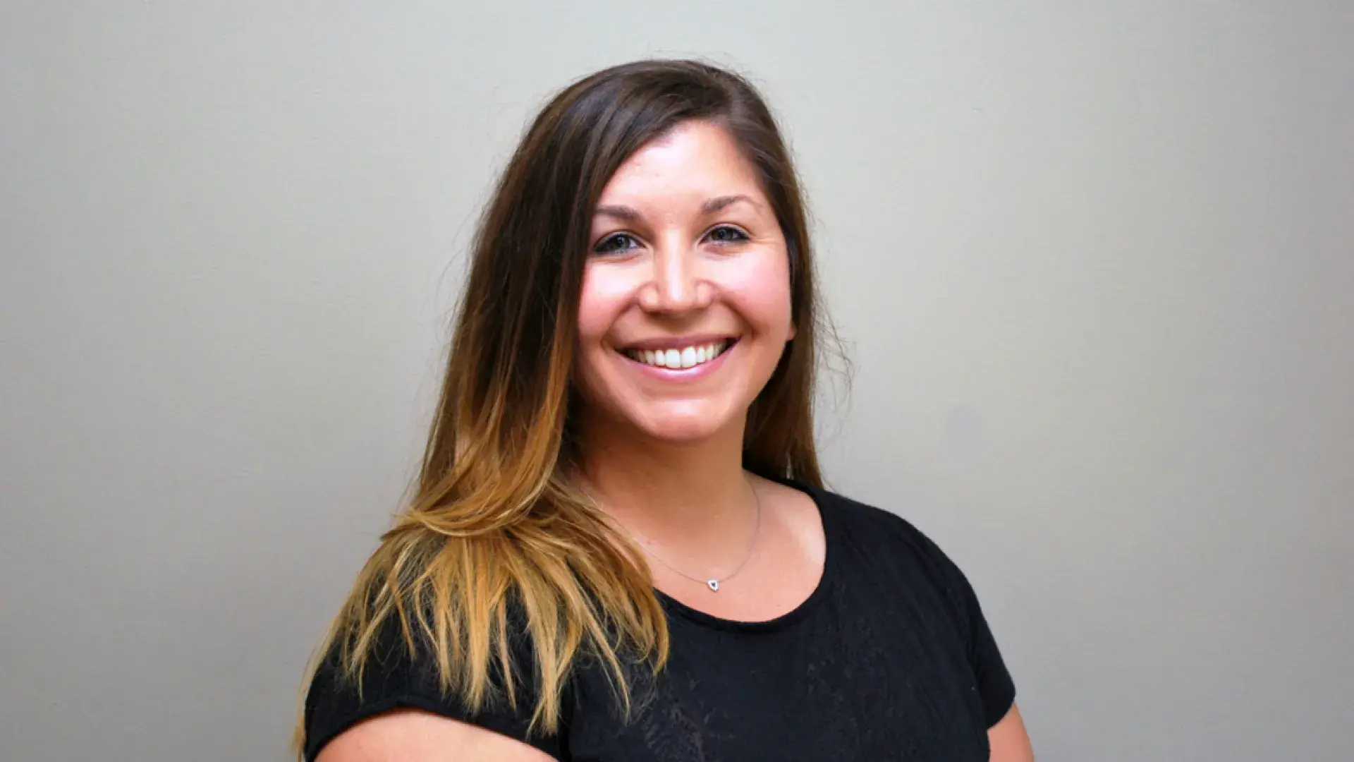 Photo of Dr. Rebecca Hill 