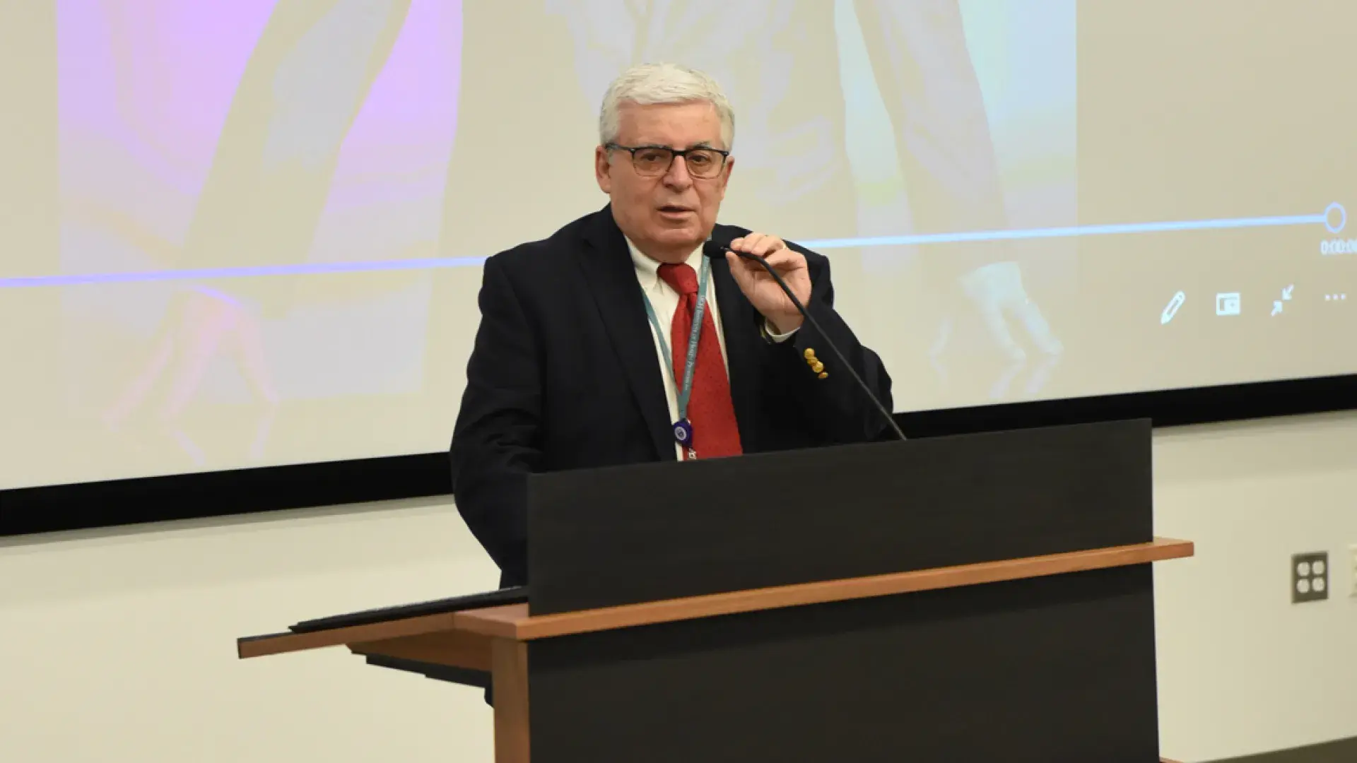 Dr. Alex Johnson giving remarks to the MGH Institute community during the “Celebrating the Legacy of Alex Johnson” event on June 1.