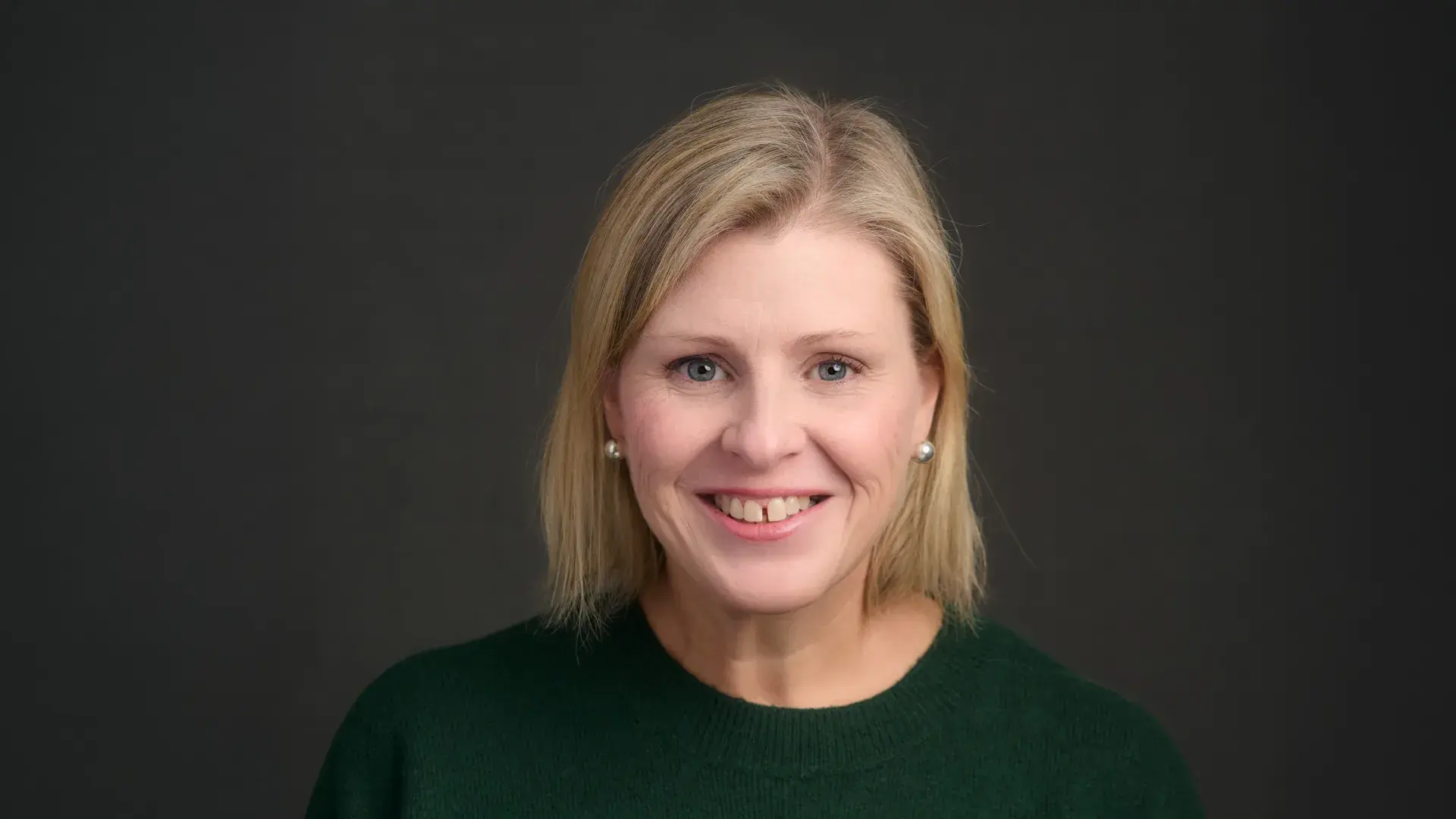 Maura head shot