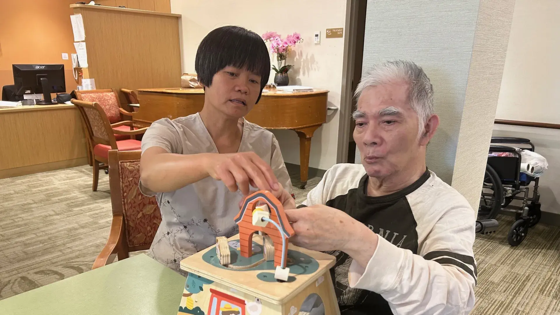 nurse with patient 