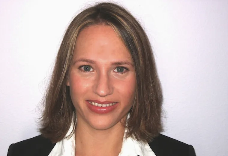 profile photo of yael