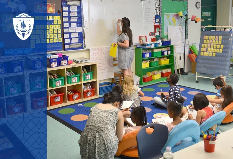 A reading specialist helps children learn language skills