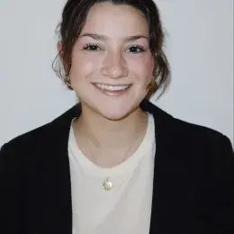 Photo of Teresa Capella