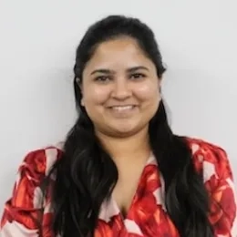 Headshot of Vaishnavi (Vee) Shahane